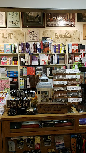 Book Store «Kolas Christian Bookstore», reviews and photos, 2635A Hwy Ave, Highland, IN 46322, USA