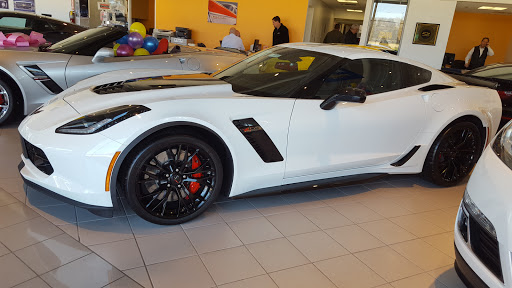 Chevrolet Dealer «Castle Chevy North», reviews and photos, 175 N Arlington Heights Rd, Elk Grove Village, IL 60007, USA