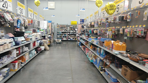 Discount Store «Walmart», reviews and photos, 12200 River Ridge Blvd, Burnsville, MN 55337, USA