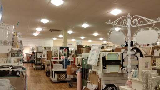 Department Store «Marshalls & HomeGoods», reviews and photos, 1460 10th Way NE, Issaquah, WA 98027, USA