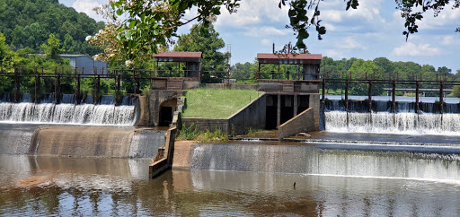 Bridal Shop «Bridal Boutique & Tux Shoppe», reviews and photos, 125 W Main St, Prattville, AL 36067, USA