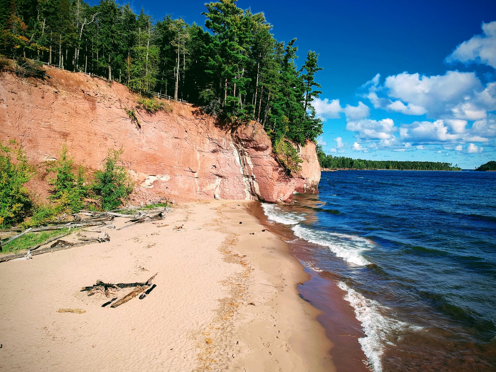 Little Presque Beach photo #7