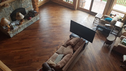 Dos Guys hardwood flooring