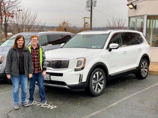 Kia Dealer «Price Kia», reviews and photos, 1390 Richmond Rd, Charlottesville, VA 22911, USA