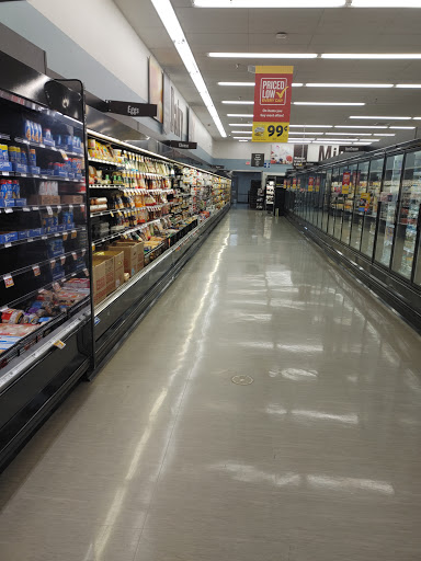 Grocery Store «Food Lion», reviews and photos, 215 Stadium St, Smyrna, DE 19977, USA