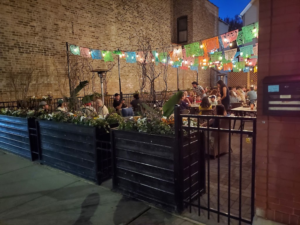 Amor y Tequila Chicago, IL 60618 Menu, Hours, Reviews and Contact