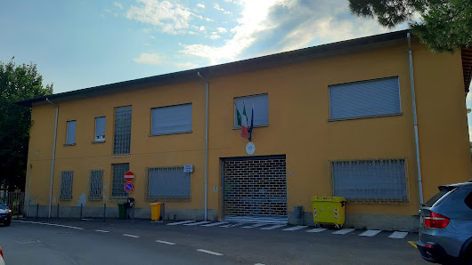 Scuola Primaria Lipomo Via Luigi Cadorna, 18, 22030 Lipomo CO, Italia