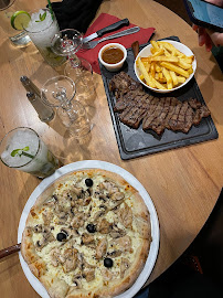 Pizza du Restaurant italien Le Oulala | Restaurant Halal Paris - n°9