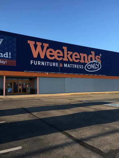 Furniture Store «Weekends Only Furniture & Mattress», reviews and photos, 8315 Center Run Dr, Indianapolis, IN 46250, USA