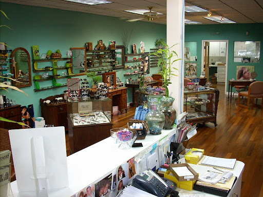 Optician «Treasure Coast Opticians», reviews and photos, 715 17th St, Vero Beach, FL 32960, USA