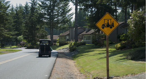 Golf Course «LakeLand Village Golf Course/Pro Shop», reviews and photos, 200 E Old Ranch Rd, Allyn, WA 98524, USA