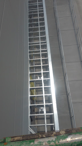 Self-Storage Facility «Safeguard Self Storage», reviews and photos, 21W379 Lake St, Addison, IL 60101, USA