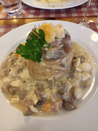 Sauce aux champignons du Restaurant de spécialités alsaciennes Winstub Le Freiberg Restaurant Obernai - n°18