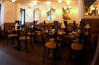 Atmosphère du Restaurant Capri Saint-Honoré à Paris - n°19