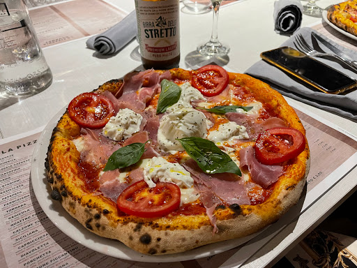 LIncanto Pizzeria Gourmet #Apericena #Ristorante solo su Prenotazione entro le ore 18:00 #Pizza Senza Glutine in Caltagirone, Città Metropolitana di Catania