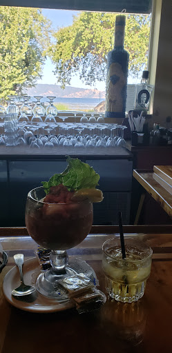 Restaurant «TNT on the Lake», reviews and photos, 2599 Lakeshore Blvd, Lakeport, CA 95453, USA
