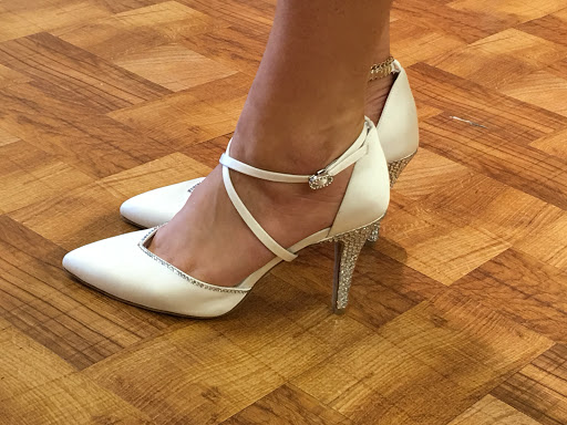 Shoe Store «Signature Shoes», reviews and photos, 271 Westwood Ave, Westwood, NJ 07675, USA