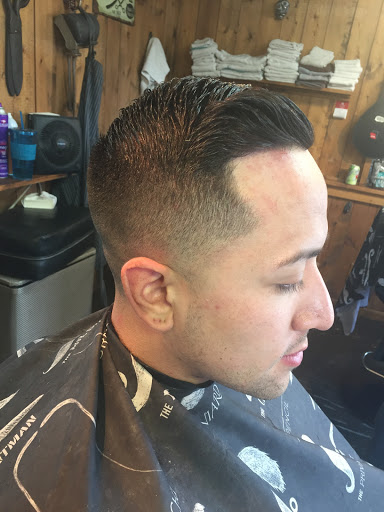 Barber Shop «Barbers Den», reviews and photos, 57 Edwards Access Rd, Edwards, CO 81632, USA