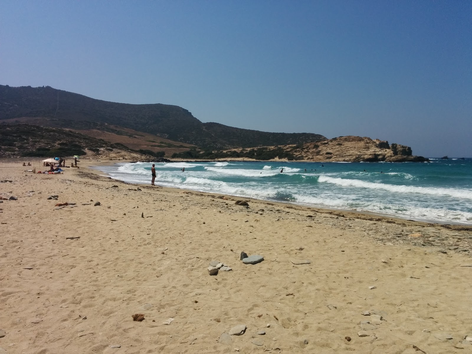 Livadia beach'in fotoğrafı doğal alan içinde bulunmaktadır