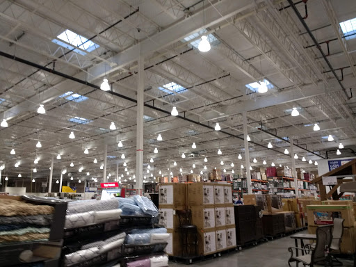 Warehouse store «Costco Wholesale», reviews and photos, 10088 Gulf Center Dr, Fort Myers, FL 33913, USA