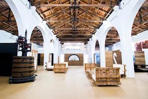 Centro de Interpretación del Vino y la Sal image