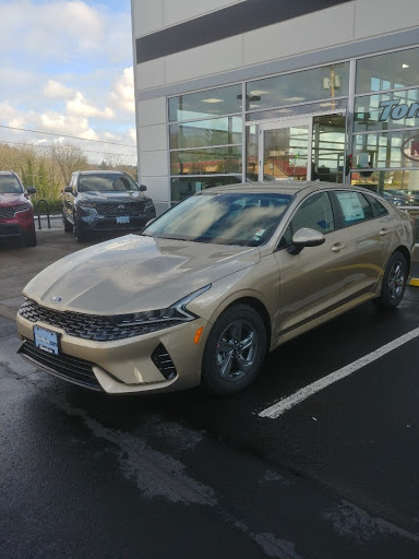 Kia Dealer «Ron Tonkin Kia», reviews and photos, 19335 SE McLoughlin Blvd, Gladstone, OR 97027, USA