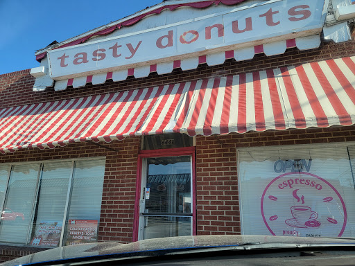 Donut Shop «Tasty Donuts», reviews and photos, 6441 E 72nd Pl, Commerce City, CO 80022, USA