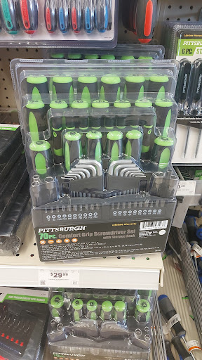 Hardware Store «Harbor Freight Tools», reviews and photos, 5247 Marlton Pike W, Pennsauken Township, NJ 08109, USA