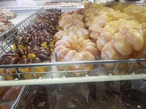 Donut Shop «Old Fashioned Donuts», reviews and photos, 11248 S Michigan Ave, Chicago, IL 60628, USA