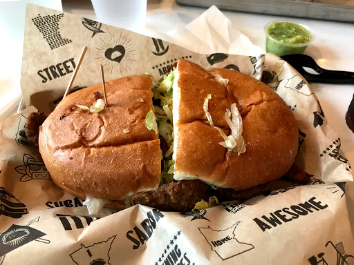 Shopping Mall «Signal Hills Shopping Center», reviews and photos, 1225 S Robert St, West St Paul, MN 55118, USA