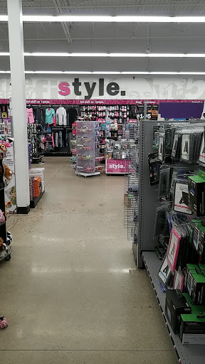 Variety Store «Five Below», reviews and photos, 4921 U.S. 9, Howell, NJ 07731, USA