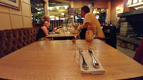 Atmosphère du Restaurant français Restaurant Le Cap à Barneville-Carteret - n°15