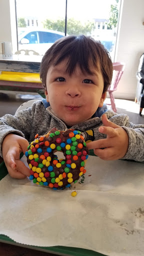 Donut Shop «The Dancing Donut», reviews and photos, 1134 E 54th St G, Indianapolis, IN 46220, USA