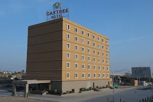 Oaktree Hotel image