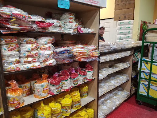 Grocery Store «El Zocalo Supermarket», reviews and photos, 452 US-17, Haines City, FL 33844, USA