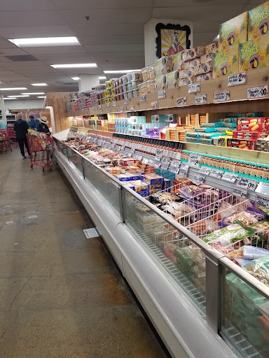 Trader Joes image