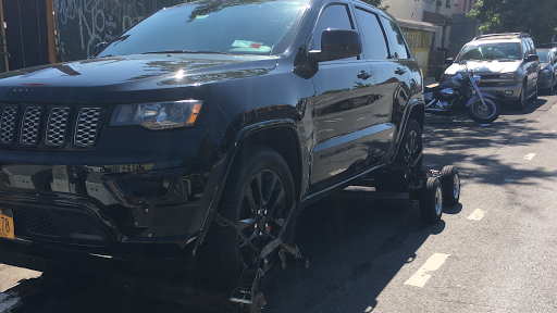 Towing Service «Hook & Go Towing service», reviews and photos, 842 5th Ave, Brooklyn, NY 11232, USA