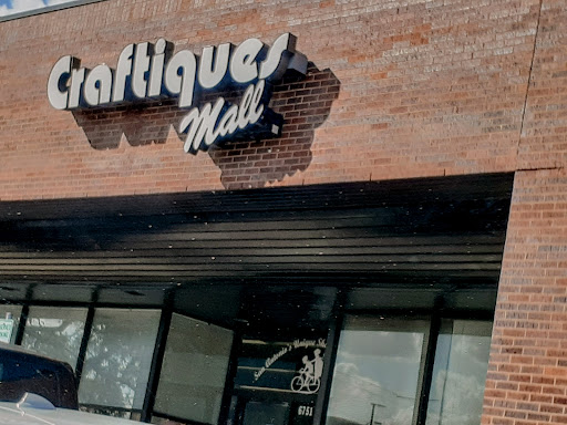 Craftiques Mall - Bandera Road, 6751 Bandera Rd, San Antonio, TX 78238, USA, 
