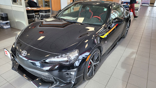 Toyota Dealer «Maplewood Toyota», reviews and photos, 2873 Maplewood Dr, Maplewood, MN 55109, USA