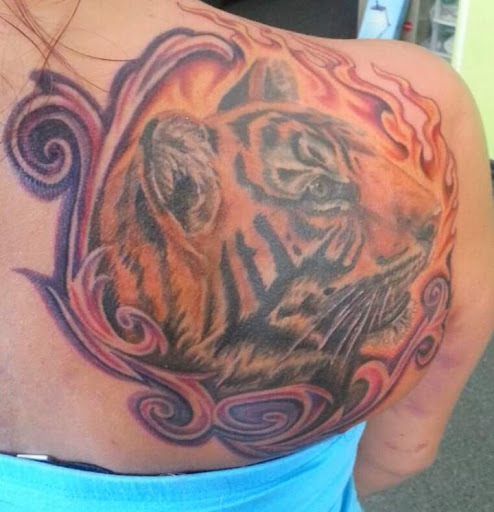 Tattoo Shop «Below Radar Tattoo», reviews and photos, 639 1st Ave N, Fargo, ND 58102, USA