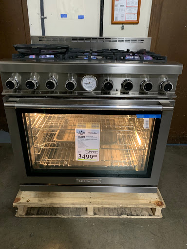 Appliance Store «BASCO Outlet Store», reviews and photos, 4670 NW St Helens Rd, Portland, OR 97210, USA