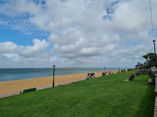 Cowes Beach