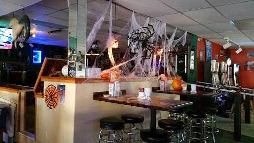 Bar «Nauti Mermaid Bar & Bistro», reviews and photos, 1343 NW U.S. 101, Lincoln City, OR 97367, USA