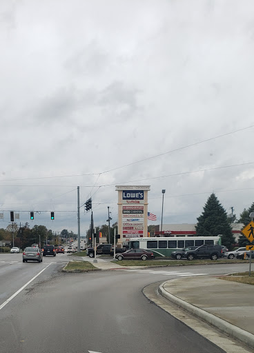 Auto Parts Store «Pep Boys Auto Parts & Service», reviews and photos, 3160 W Susan Dr, Bloomington, IN 47404, USA