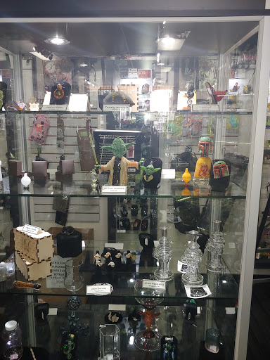 Herb 'N Legend Smoke Shop