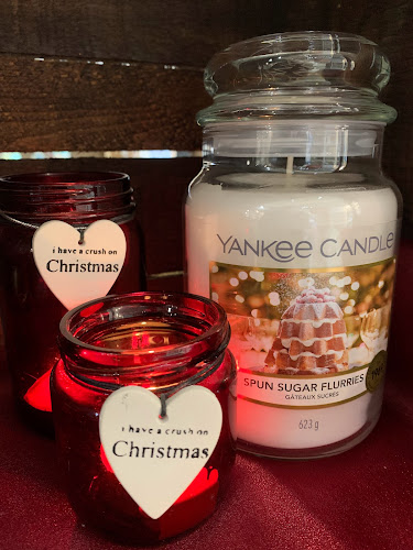 Comments and reviews of Candles Plus - Yankee Candle & Gift Shop