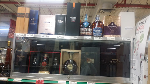 Wine Store «DiCarlo Fine Wines & Spirits», reviews and photos, 425 Townline Rd, Mundelein, IL 60060, USA