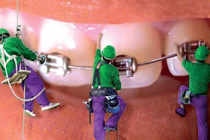 Cabinet d Orthodontie DR Aymen Ben Salem image