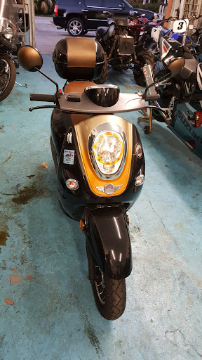 Motorcycle Dealer «Wright Cycles and PowerSports», reviews and photos, 2569 Tamiami Trail E, Naples, FL 34112, USA
