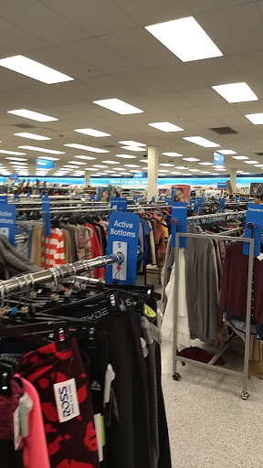 Clothing Store «Ross Dress for Less», reviews and photos, 7615 Evergreen Way, Everett, WA 98203, USA